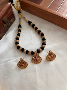 Thread necklace Lakshmi pendant NC1038