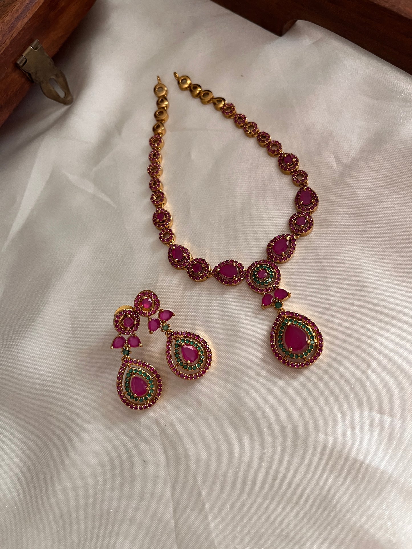 Simple AD necklace NC1060