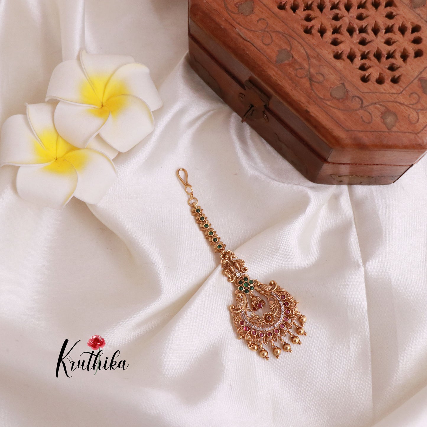 Simple Peacock Flower Maang Tikka MT214