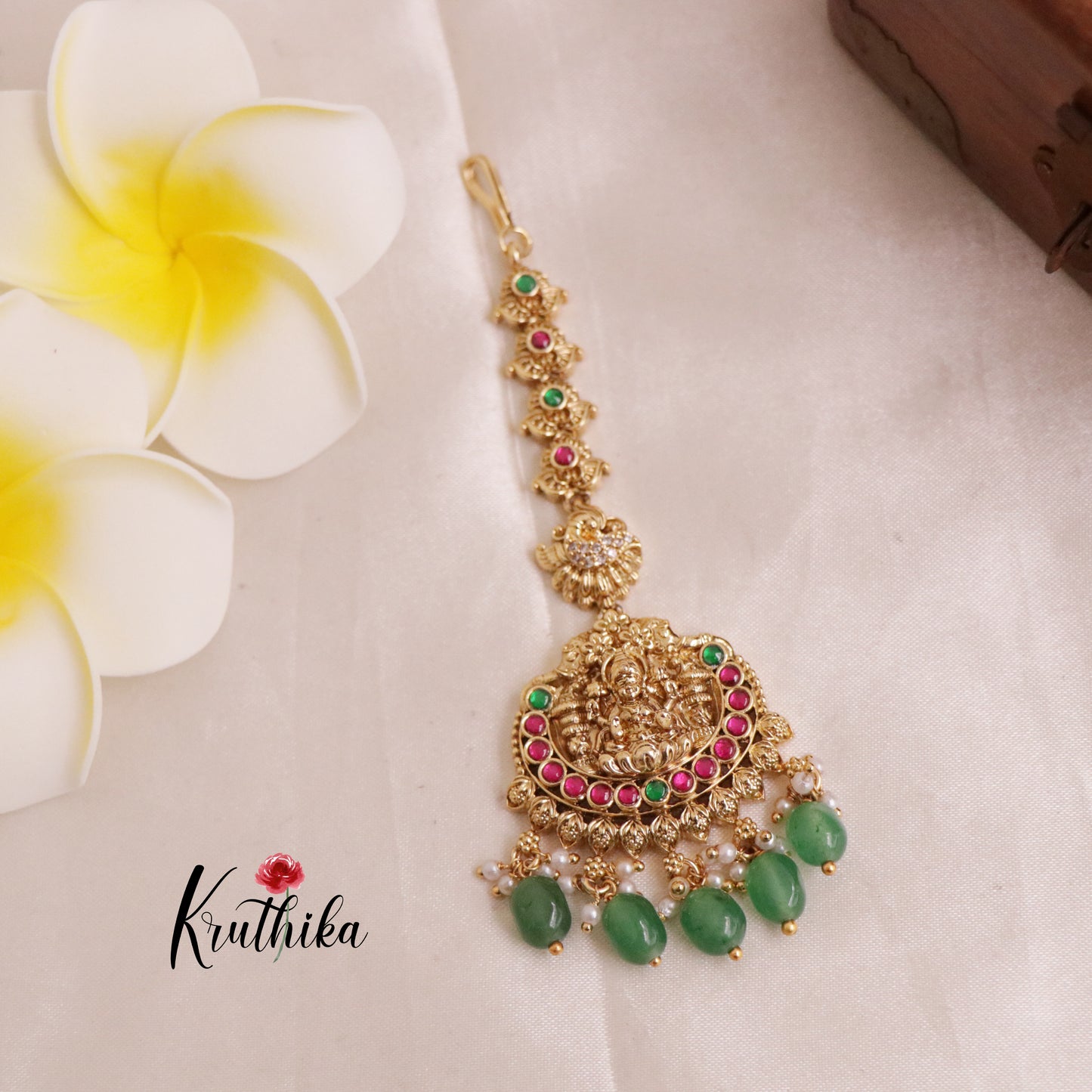 Pretty Lakshmi Jadau Maang Tikka MT236 (Available in 3 Colours)