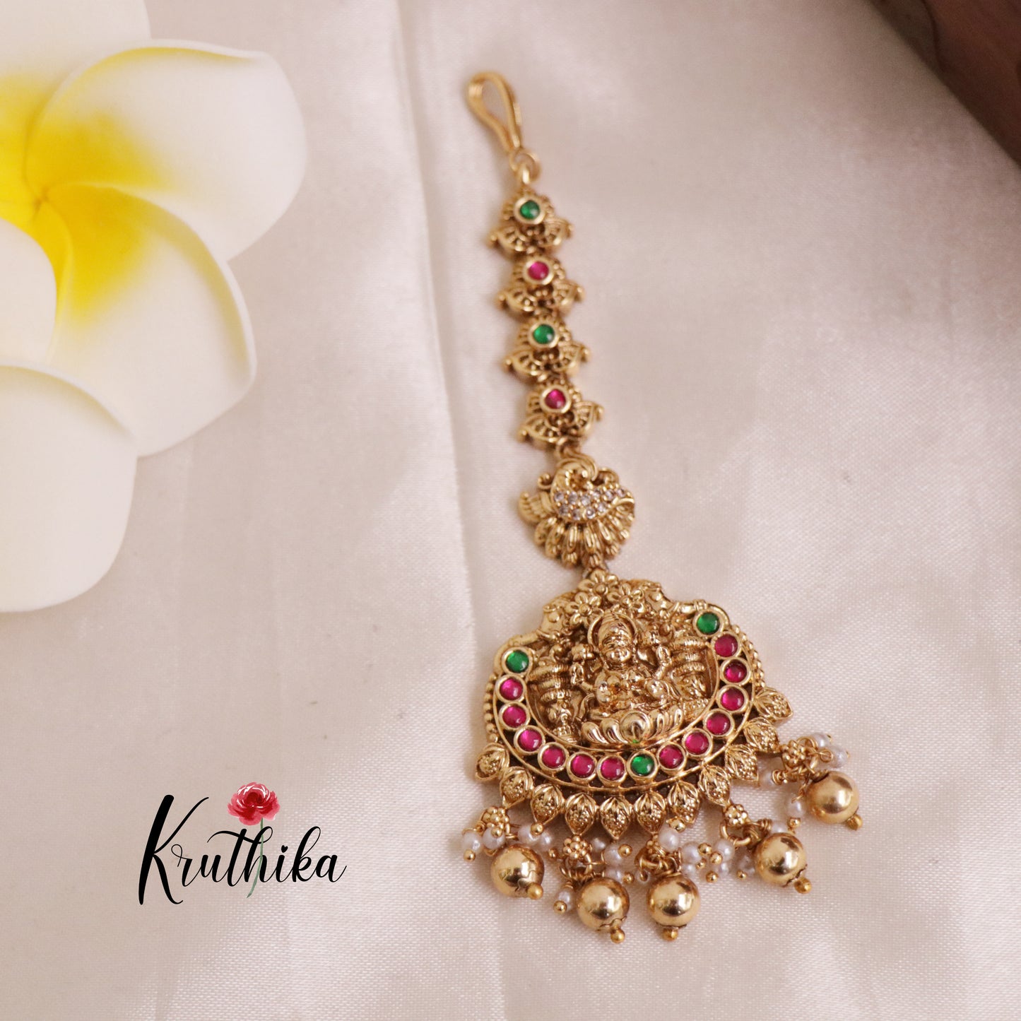 Pretty Lakshmi Jadau Maang Tikka MT236 (Available in 3 Colours)