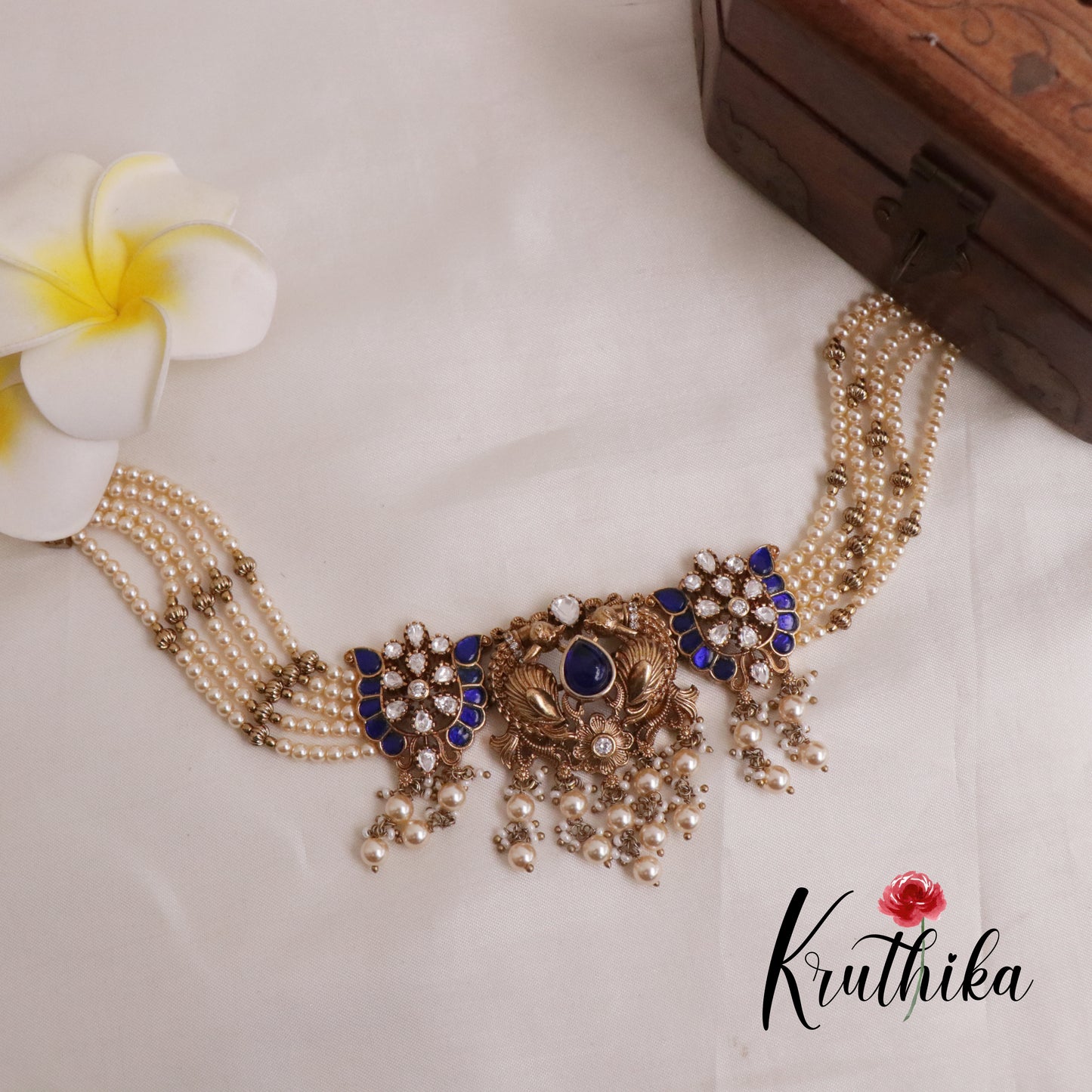 Beautiful Jadau Chocker NC1981 (Available in 4 Colours)