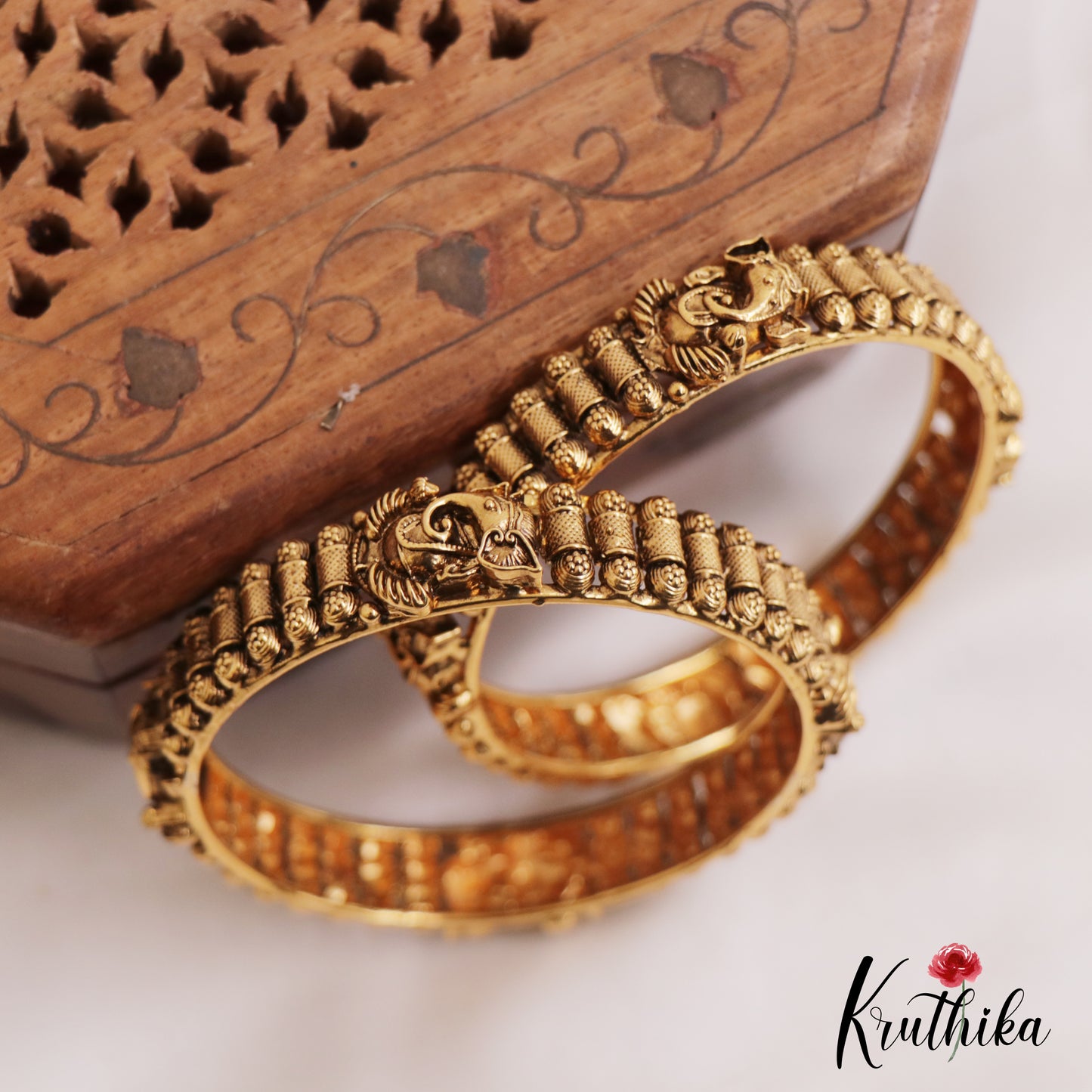 Gorgeous Antique Nagas Ganesha Motifs Bangles B474 (Set of 2 Bangles)
