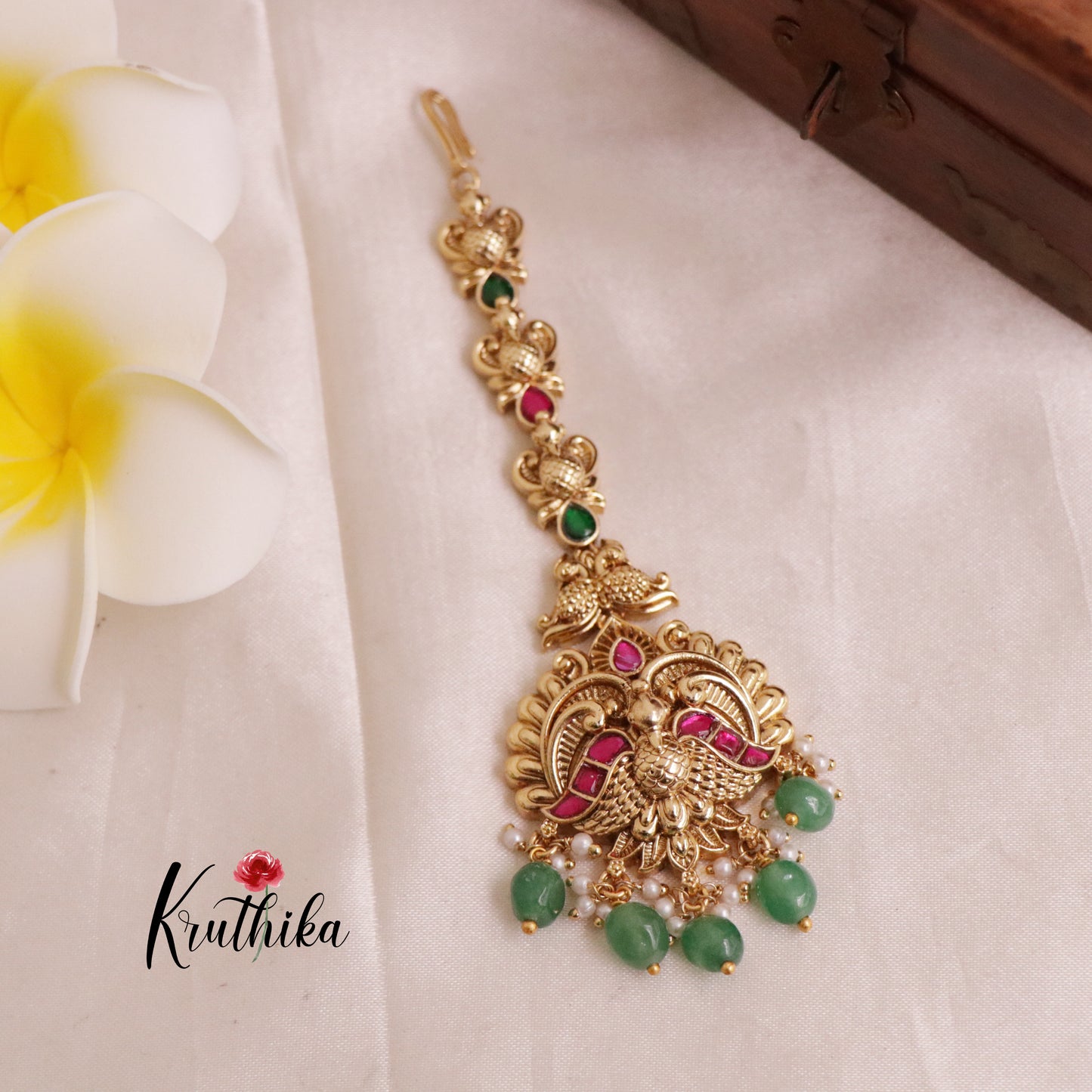 Pretty Lakshmi Jadau Maang Tikka MT239