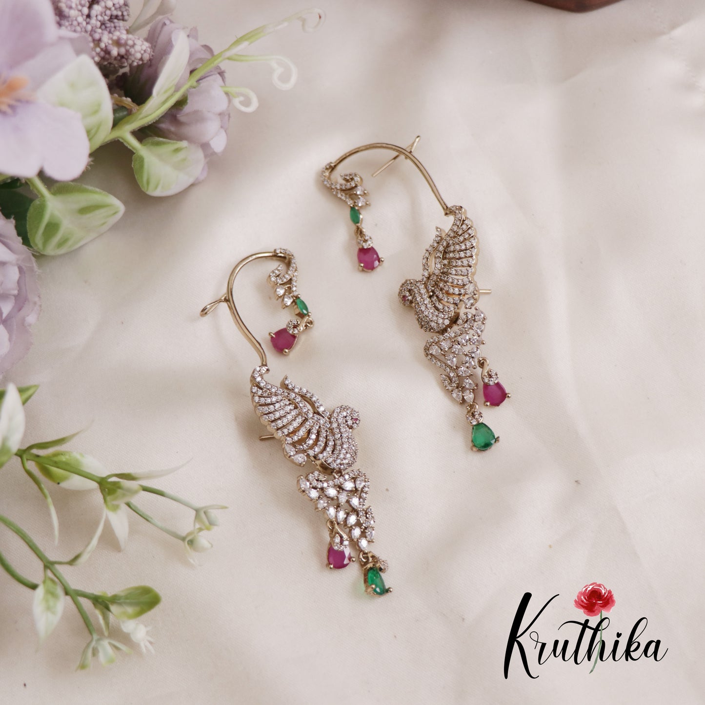 Classic CZ Sparkling Victorian Peacock Earcuff E853 (Available in 3 Colors)