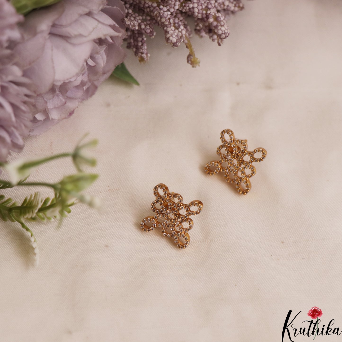Classic Gold-Toned AD Muggu Pendant Set PS290