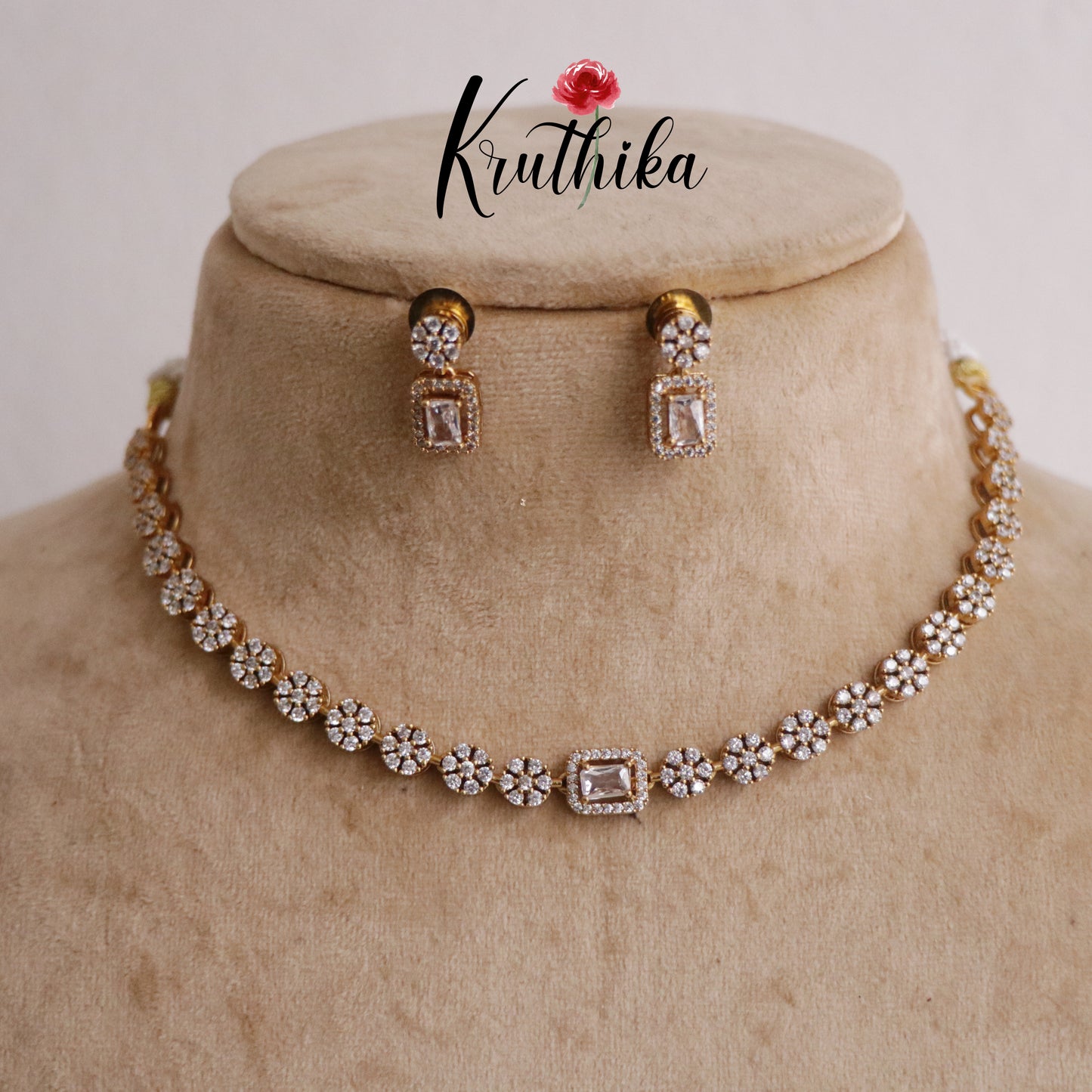 Simple CZ Sparking Victorian Necklace Sets NC2172 (Available in 3 Colours)