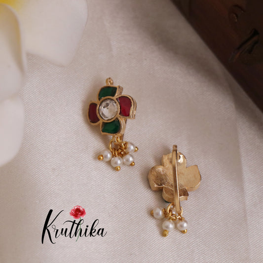 Beautiful floral Jadau Earcuffs | upper earrings | Bugadi Earrings E505