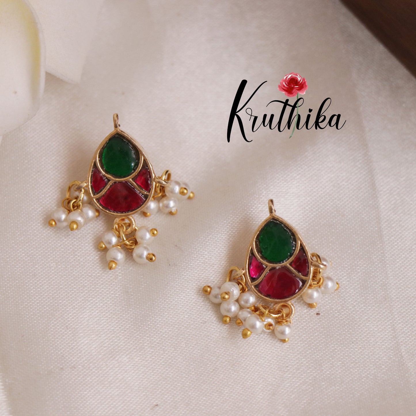 Elegant Floral Jadau Earcuffs | upper earrings | Bugadi Earrings E506