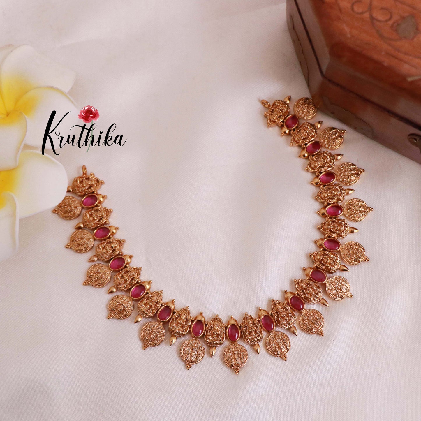 Pretty Temple Design Necklace NC1840 (Available in 3 Colours)