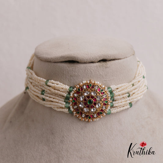 Vintage-Inspired Jadau Kundan Floral Pendant Pearl Necklace NC2553