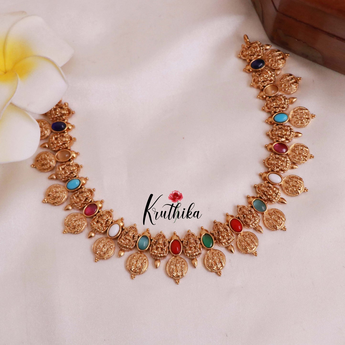 Pretty Temple Design Necklace NC1840 (Available in 3 Colours)