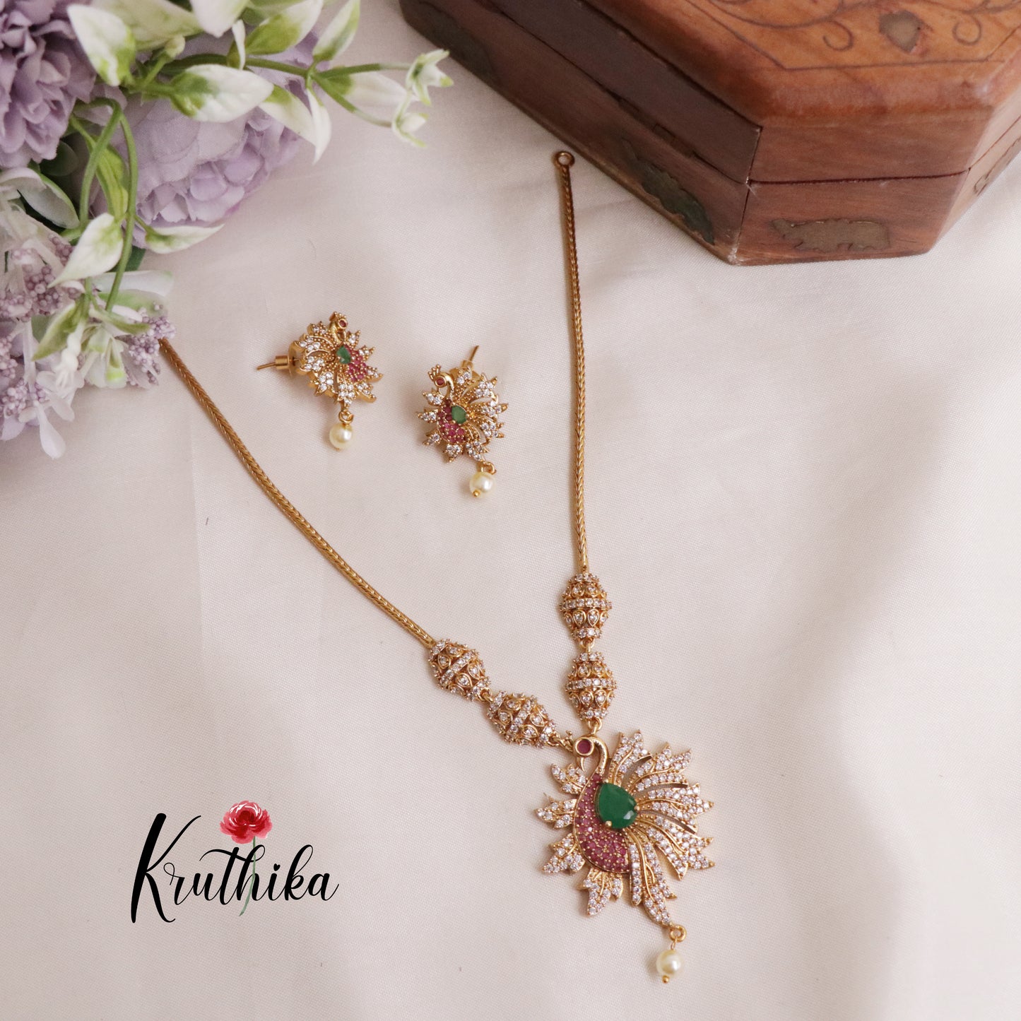 Simple CZ Peacock Pendant Chain Set NC2124