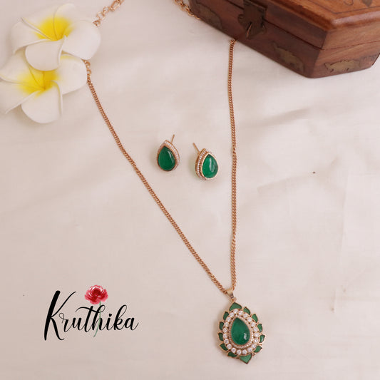 Beautiful Jadau Stone Necklace NC1976 (Available in 2 colours)