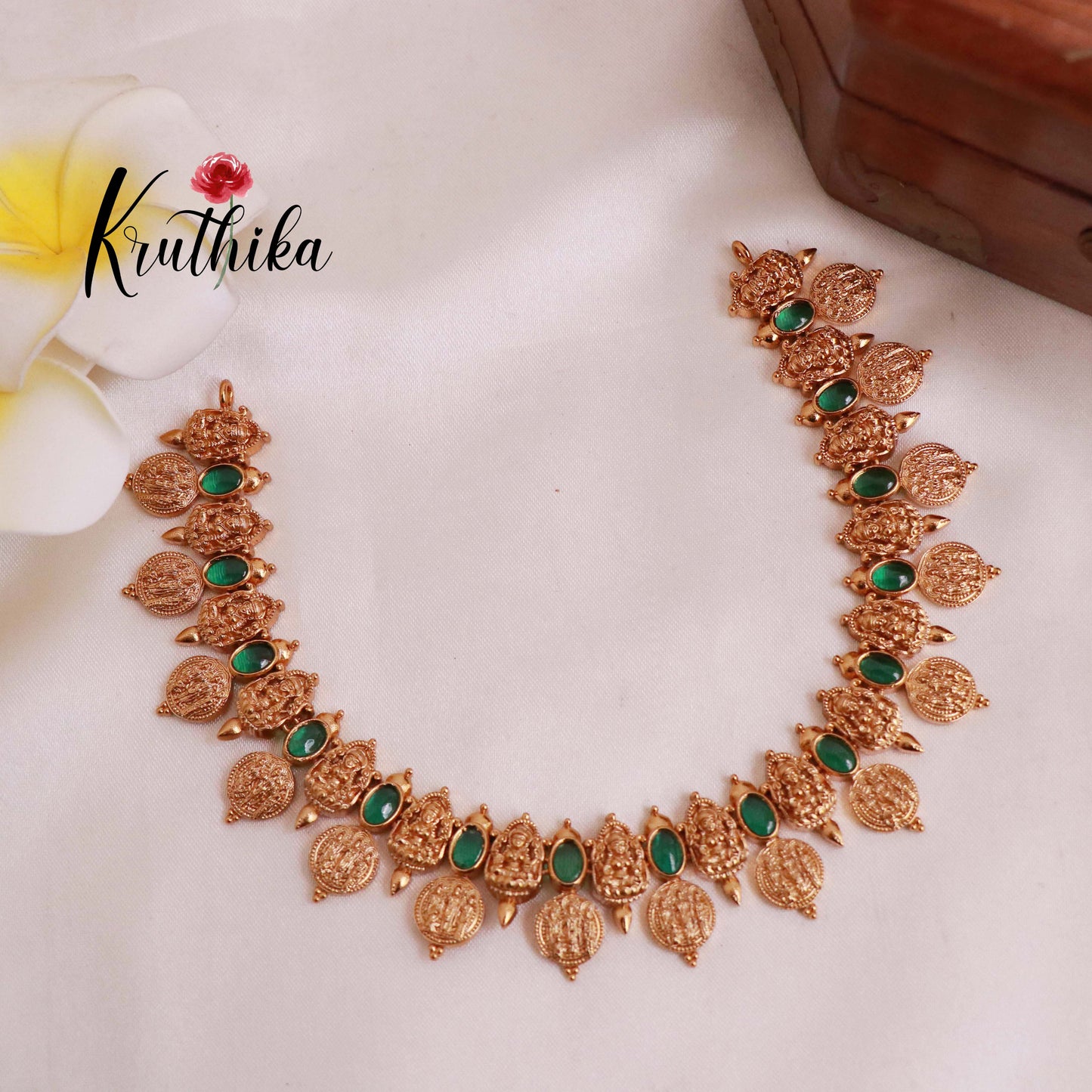 Pretty Temple Design Necklace NC1840 (Available in 3 Colours)