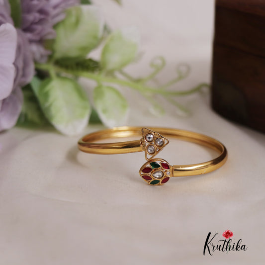 Simple Kemp Leaf Triangle Openable Kada B350