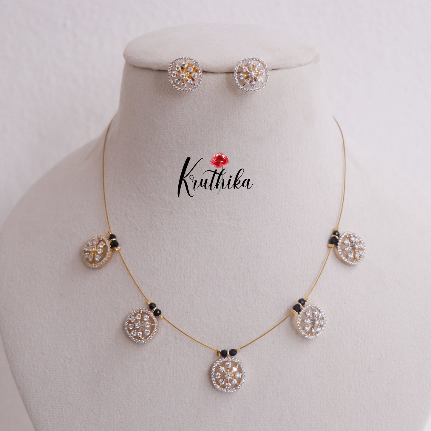 Beautiful CZ Sparkling Black Beads Invisible Chain NC2314