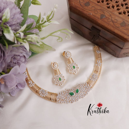 Pretty CZ Sparkling Victorian Hasli Necklace NC2252 (Available in 2 Colours)