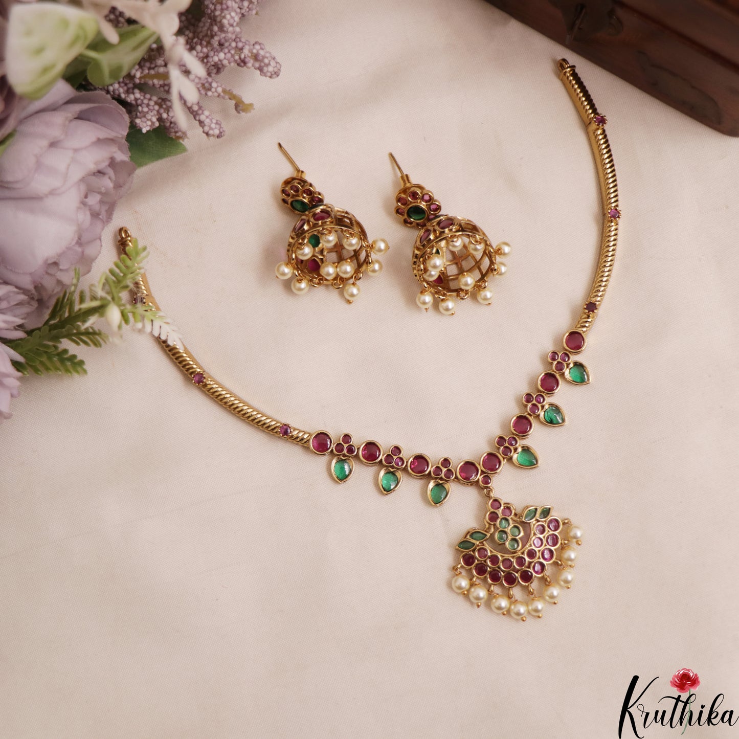 Elegant Leaf Motifs Jadau Hasli Necklace With Pearl Drops NC3008 (Available In 2 Colors)