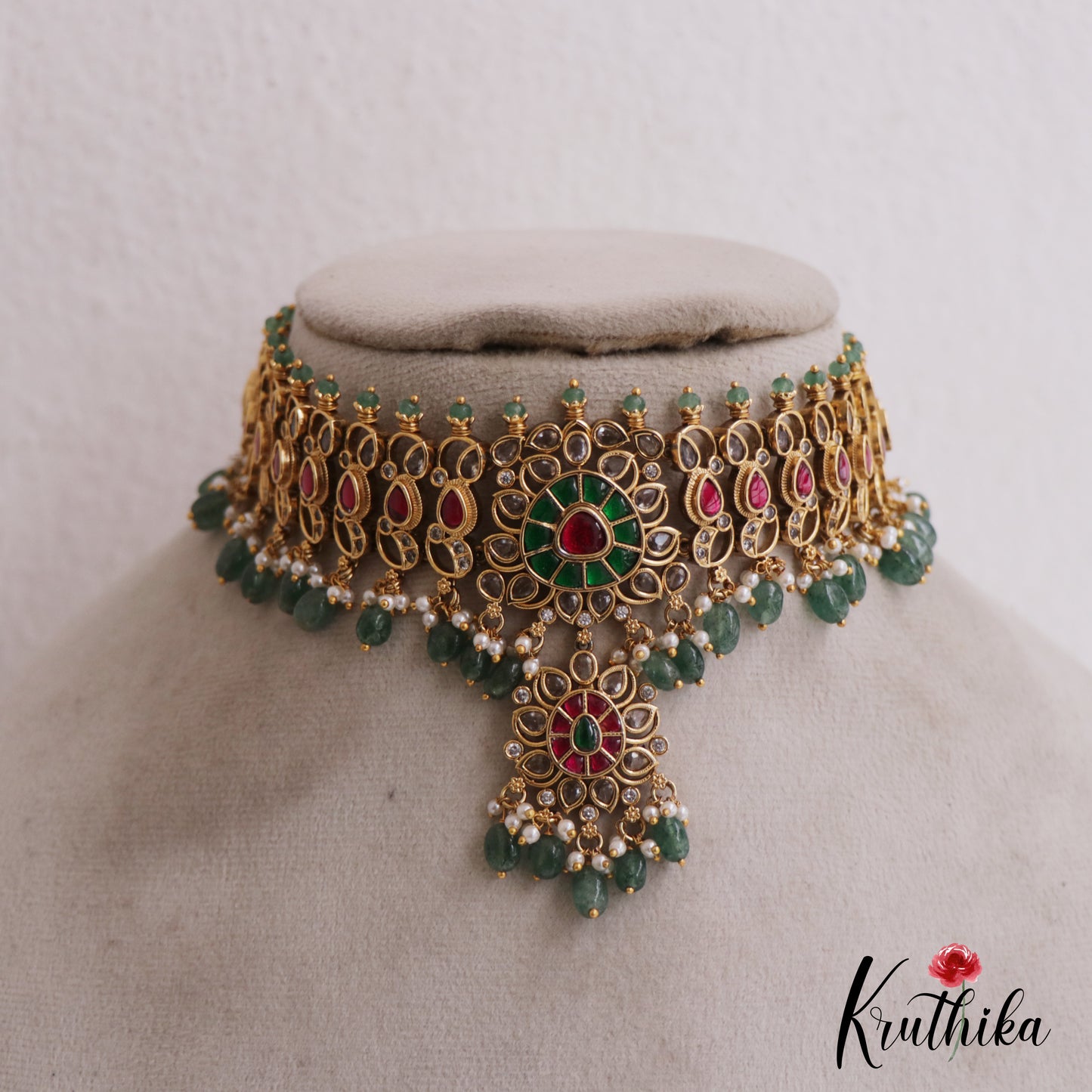 Gorgeous Teardrop Motifs Jadau Choker NC2725 (Available In 4 Colors)