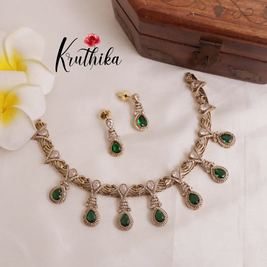 Gorgeous AD Victorian Necklace (Available in 2 colours)NC1980