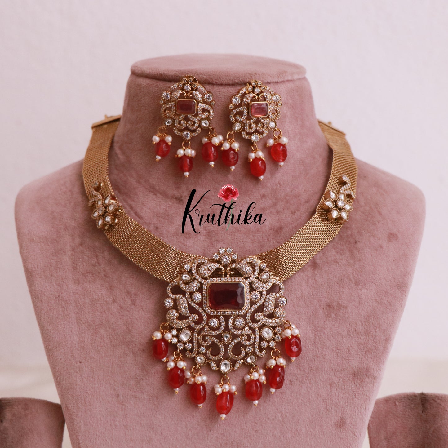 Beautiful Victorian Pendant Chain Set NC1861 (Available in 3 Colours)