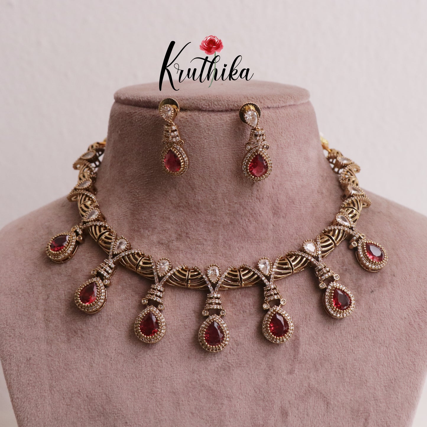 Gorgeous AD Victorian Necklace (Available in 2 colours)NC1980