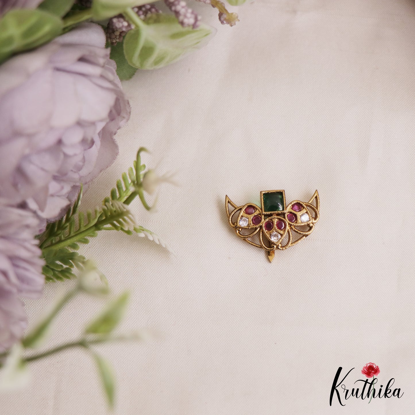Classic Floral Motifs Gold-Tone Chandra Surya Kemp Hair Ornaments J387