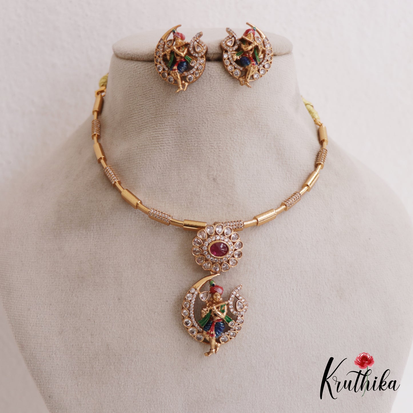 Elegant Hasli Necklace With Lord Krishna Motifs Pendant NC2696