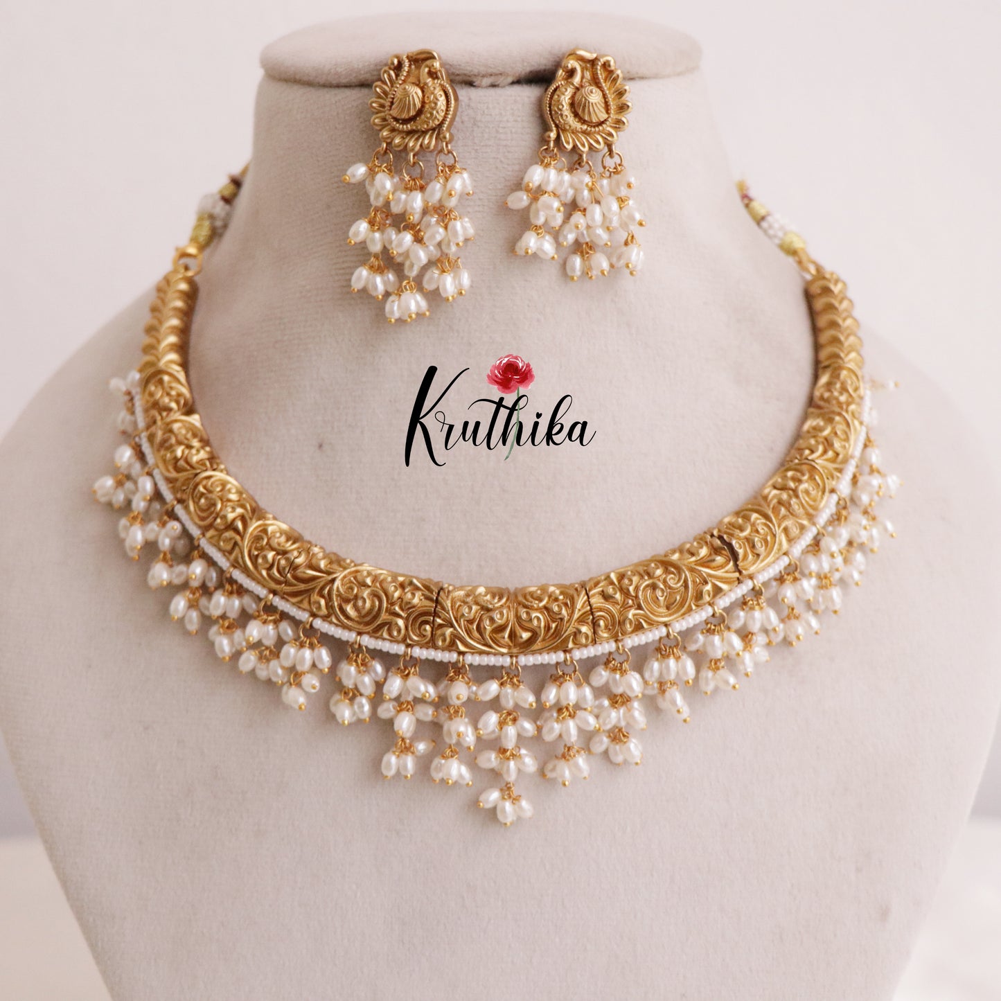 Beautiful Antique Hasli with Pearls Hanging NC1904