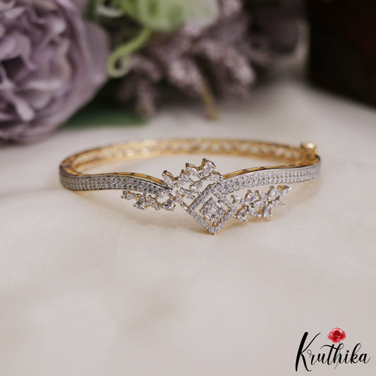 Trendy AD Design Openable Bracelet B585