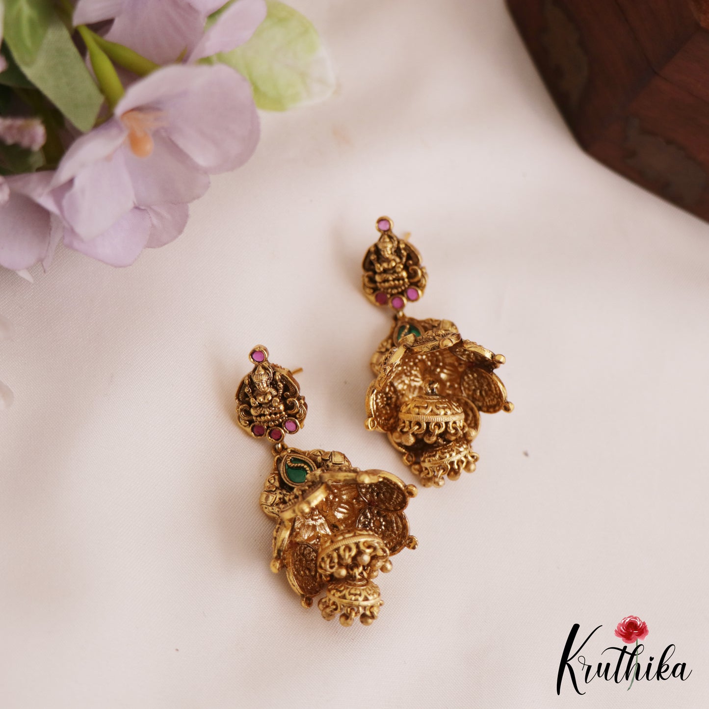 Beautiful Antique Lakshmi Elephant Motifs Jhumka E1014