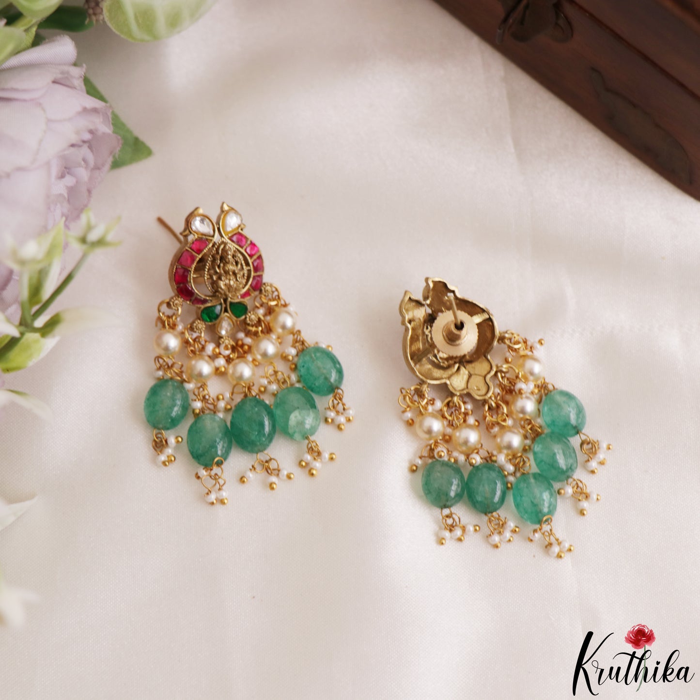 Gorgeous Antique Lakshmi Motifs Polki Jadau Pendant Set With Green Bead Drops PS307 (Available In 3 Colors)