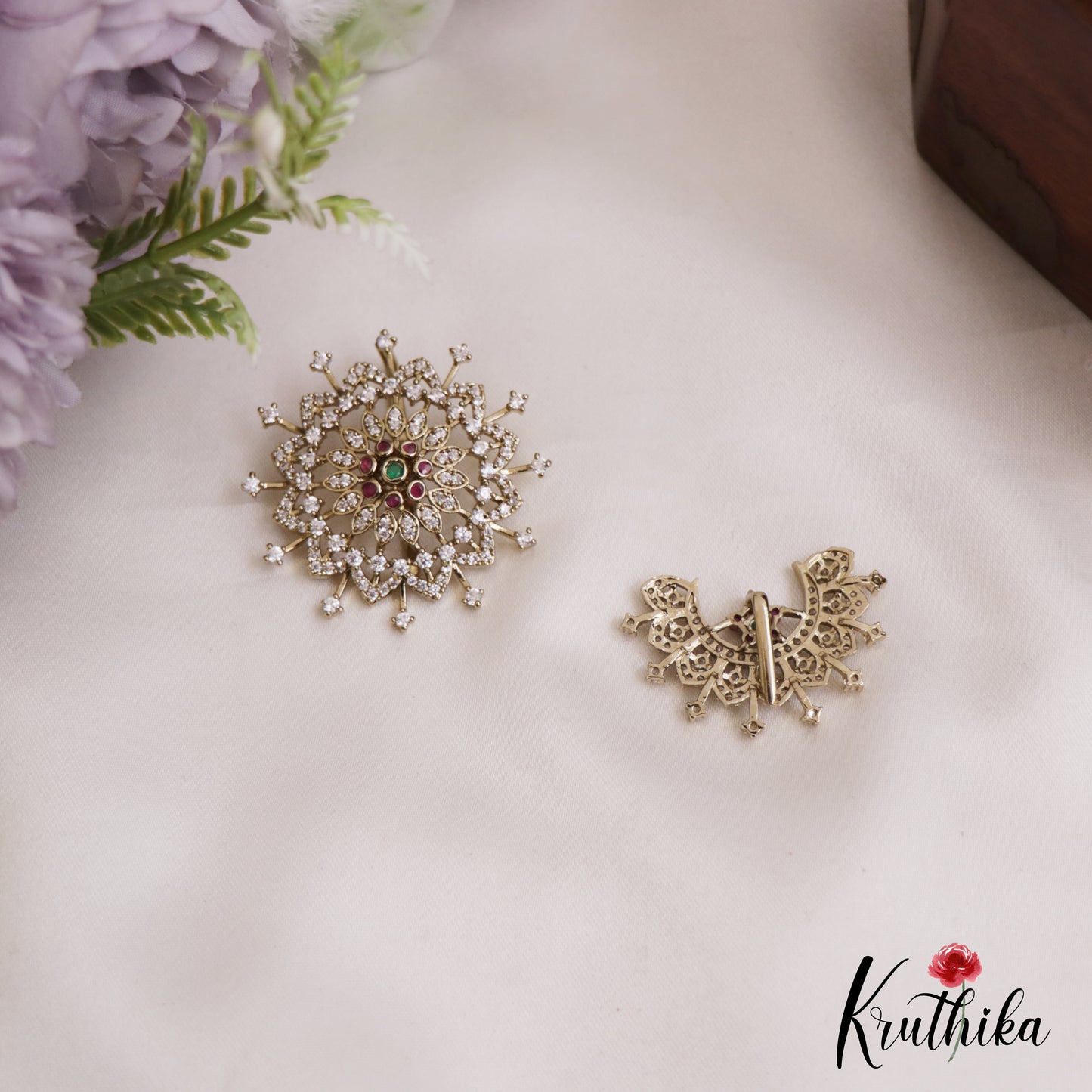 Trendy Floral Motifs Chandra Surya AD Hair Ornaments J361