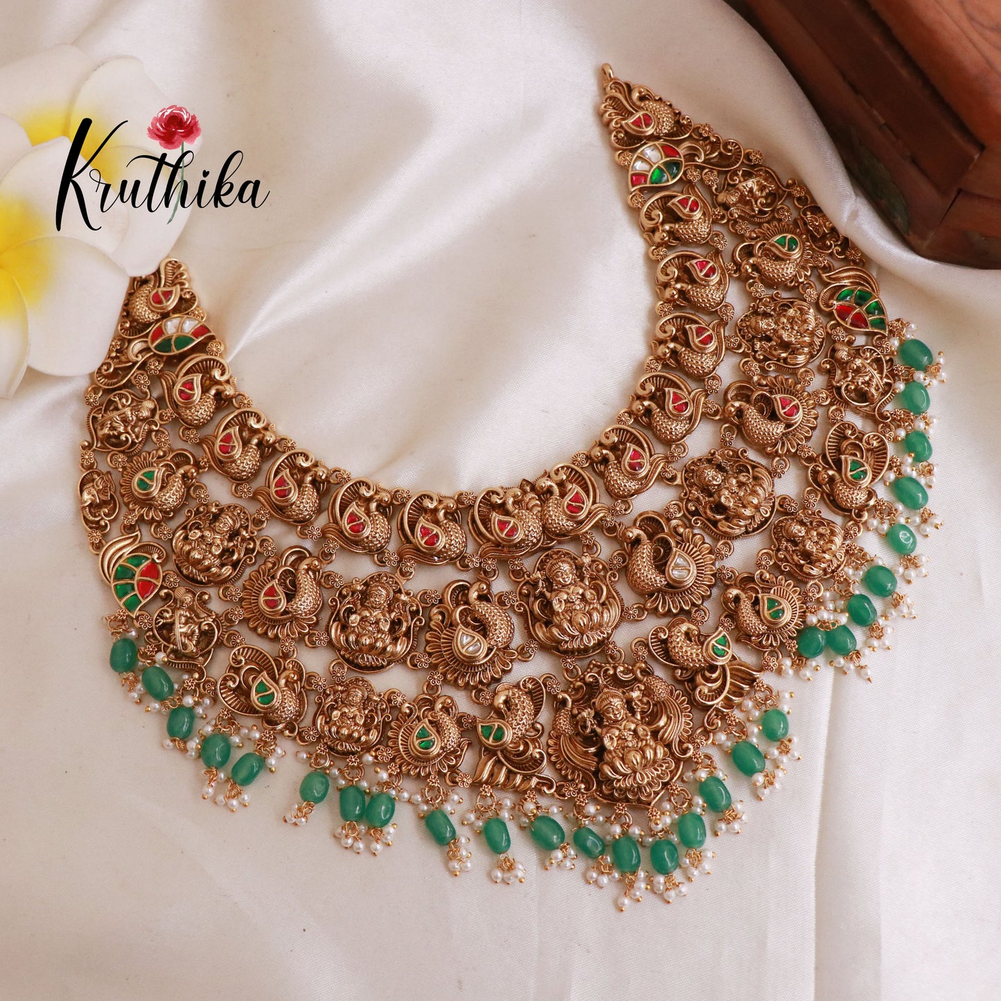 Grand Jadau three layer Temple choker NC1801 (Available in 2 Colours)
