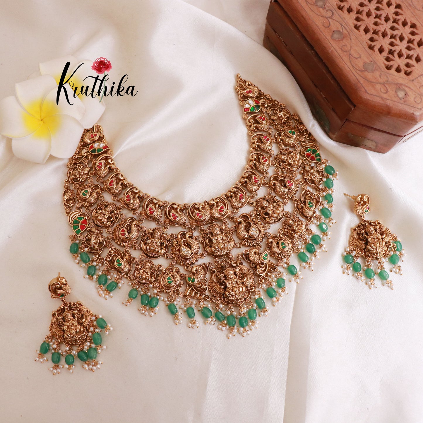 Grand Jadau three layer Temple choker NC1801 (Available in 2 Colours)