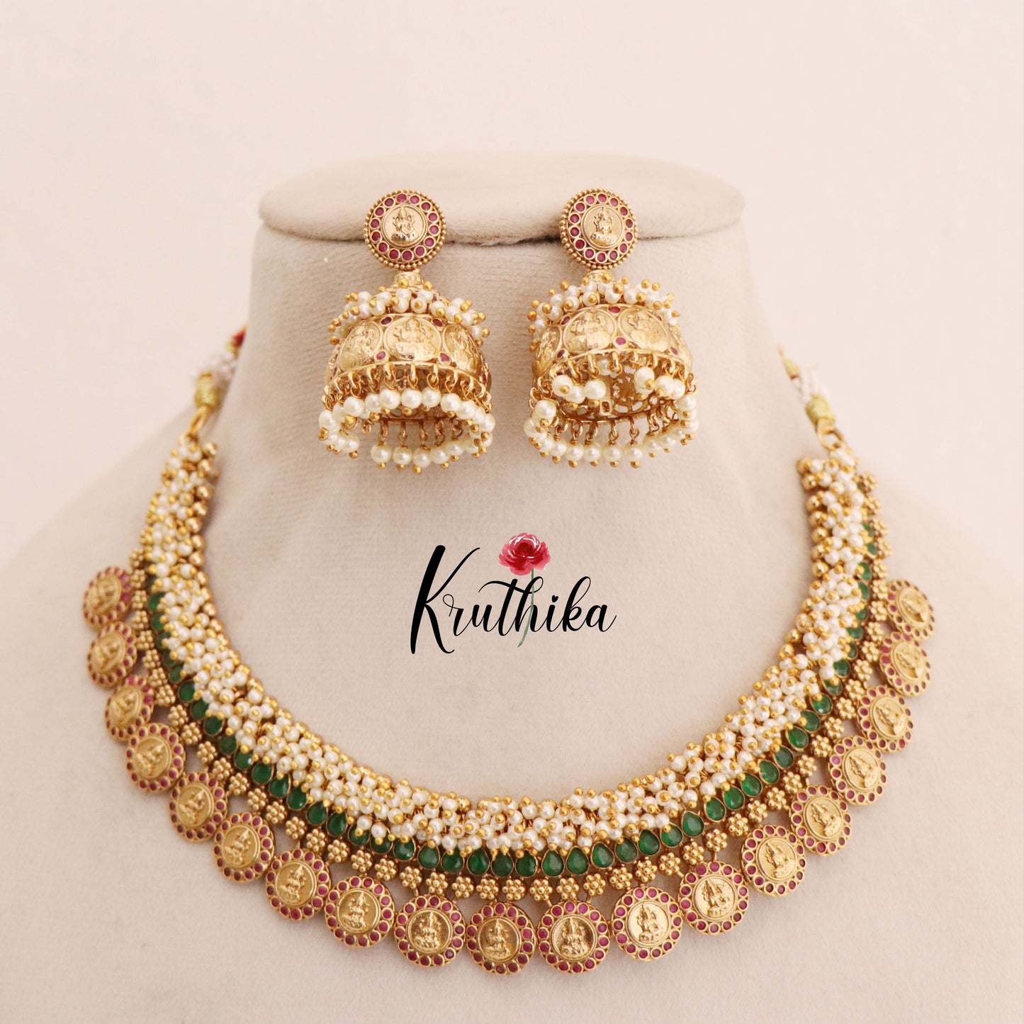 Cluster pearl emerald kasu choker NC769