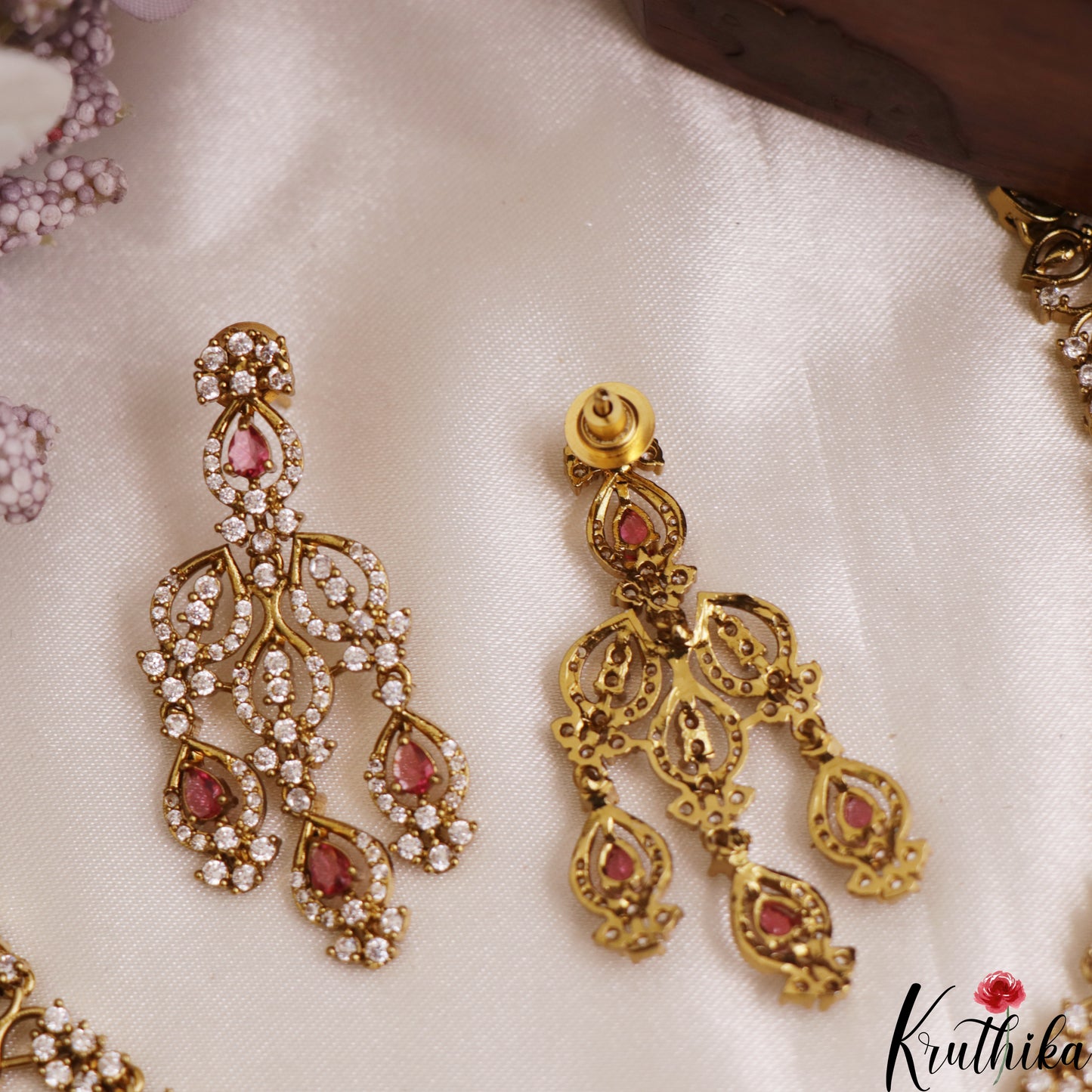 Sparkling Teardrop Motifs CZ Victorian Necklace NC3048 (Available In 3 Colors)
