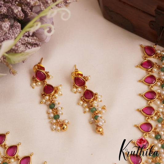 Pretty Teardrop Motifs Jadau Necklace With Bead Drops NC2861