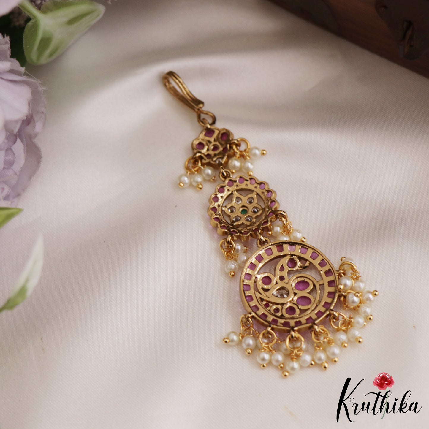 Classic Floral Peacock Motifs Kemp Maang Tikka With Pearl Drops MT339