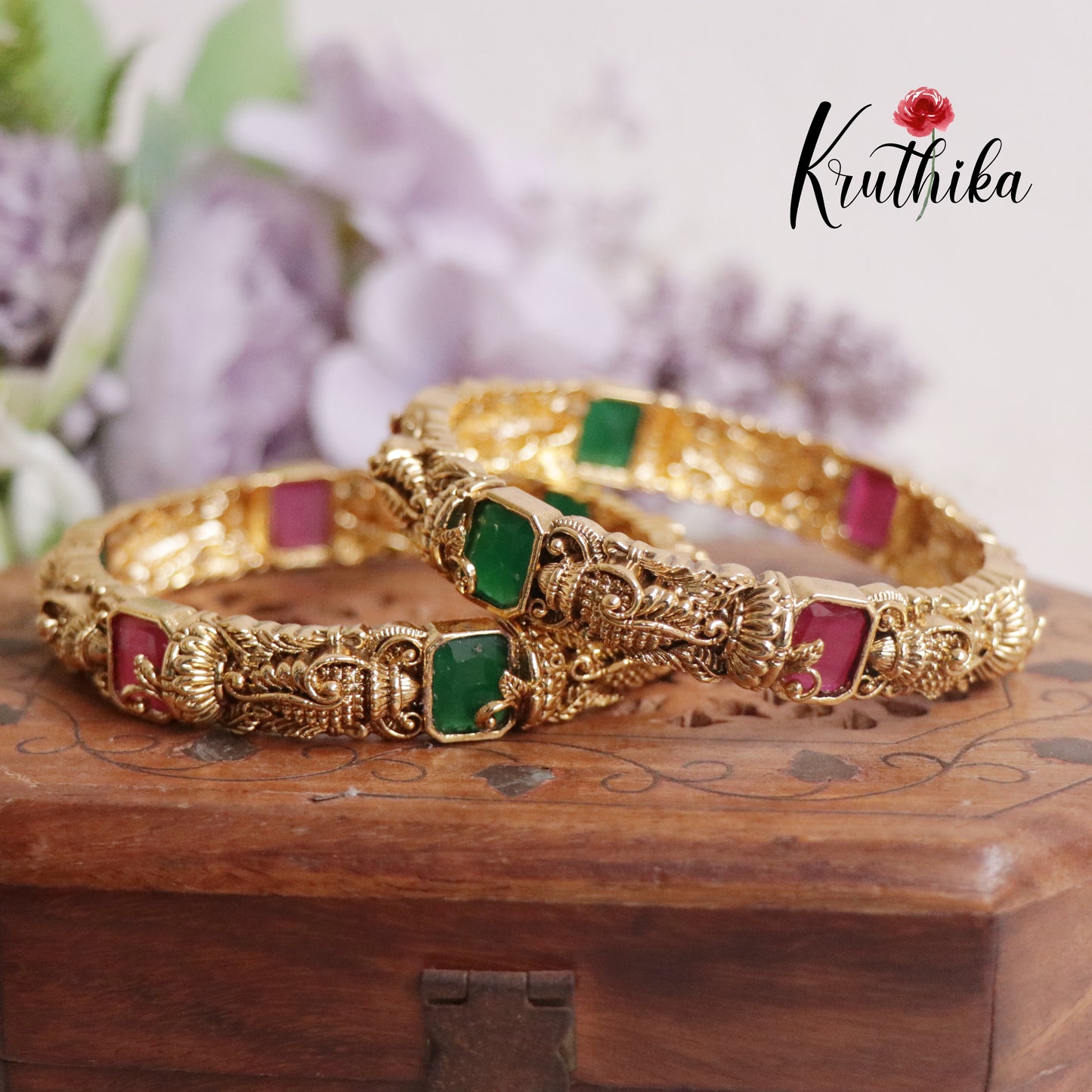 Trendy AD Victorian Bangles B228
