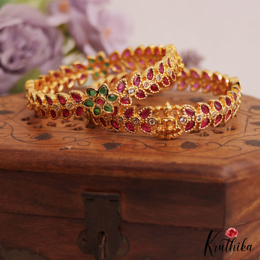 Beautiful Antique Lakshmi Floral Motifs Kemp Bangales B503 (Set of 2 Bangles)