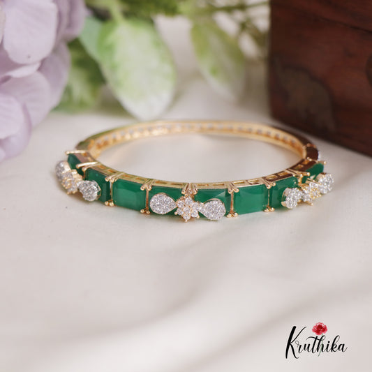 Beautiful CZ Stone Single Openable Kada Bangle B353 (Available In 2 Colours)