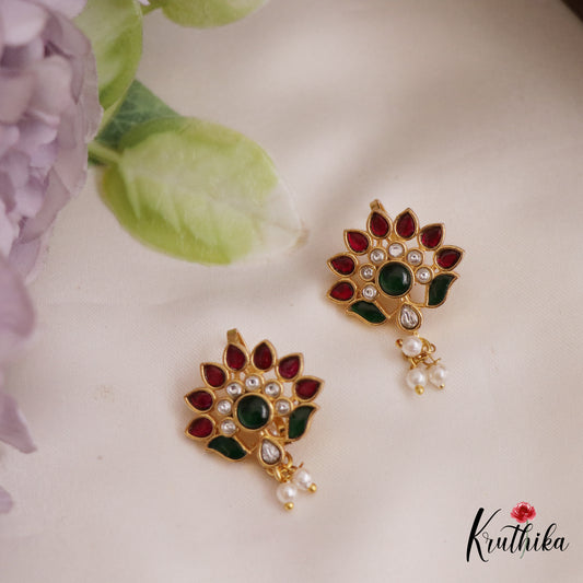 Elegant Kemp Floral Motifs Earcuffs | Upper Earrings | Bugadi Earrings E1023