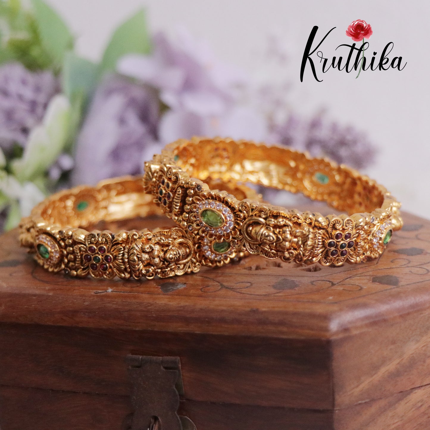Classic Antique Nakshi Flora Bangle B223