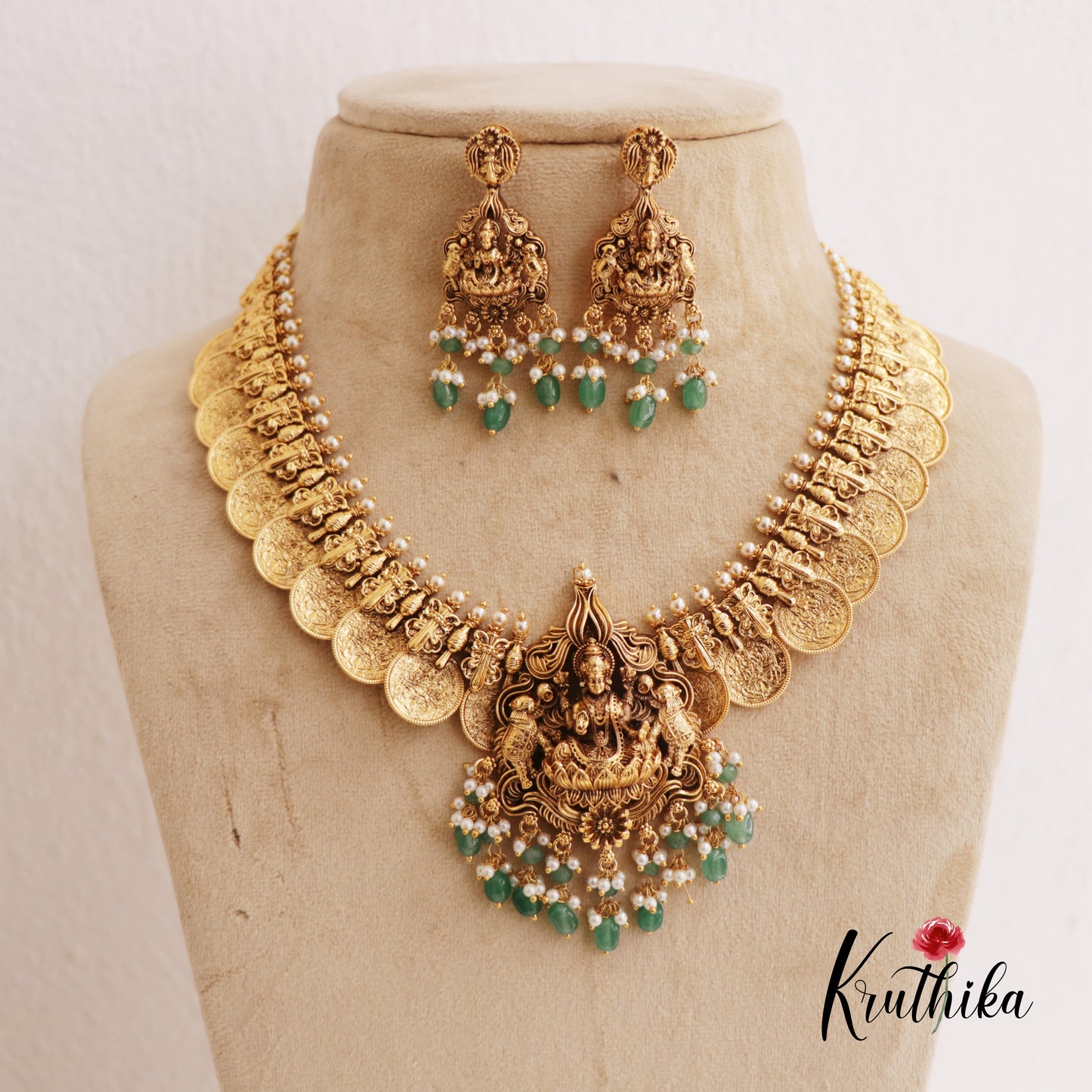 Premium Antique Nagas Lakshmi Motifs Kasu Neckalce With Green Bead Drops NC2658