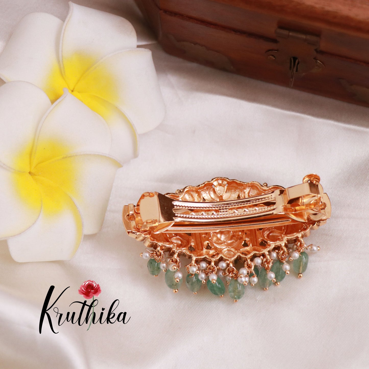 Premium Lakshmi Jadau Hair clip J92 (Two color options)