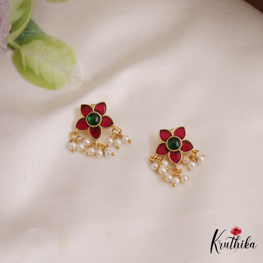 Simple Kemp Floral Motifs Earcuffs | Upper Earrings | Bugadi Earrings E1026 (Available In 3 Colors)