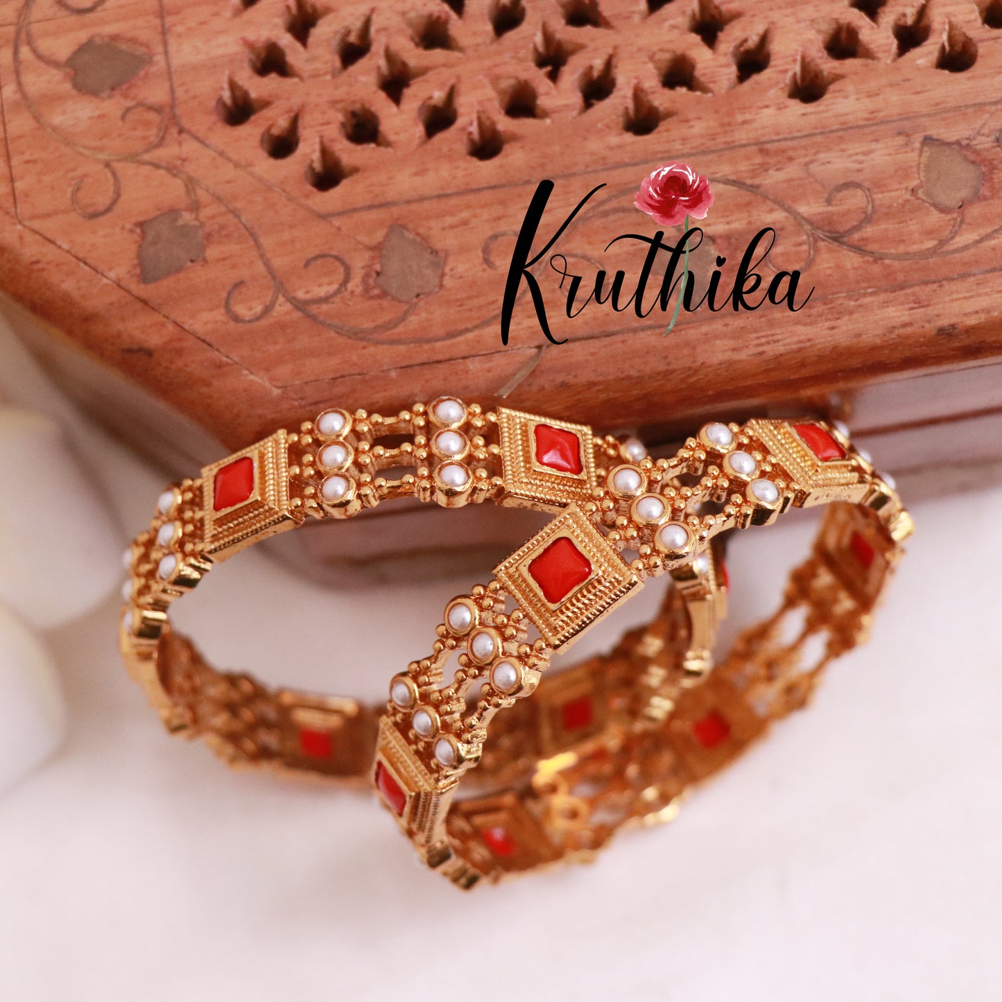 Trendy Stone Banlges B174