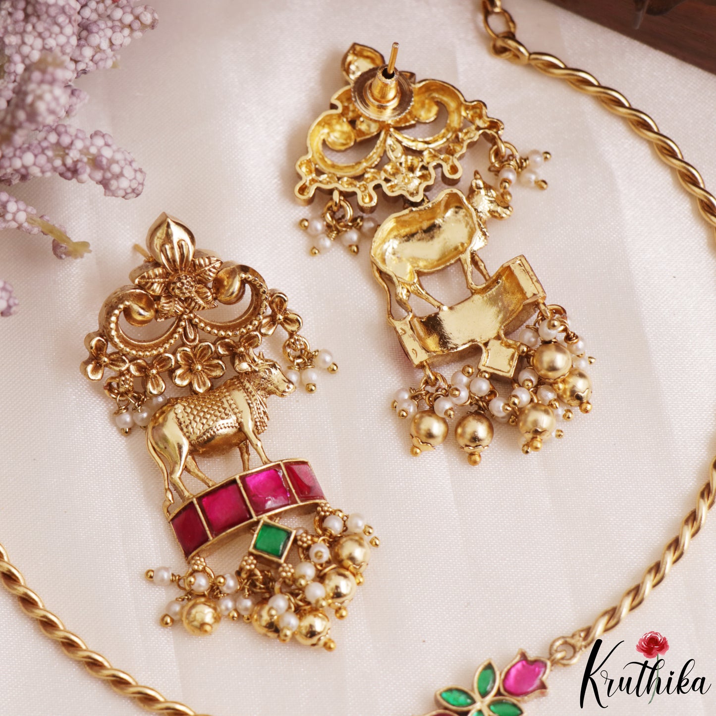 Classic Antique Kamadhenu Motifs Twisted Chain Jadau Pendant Set NC3159